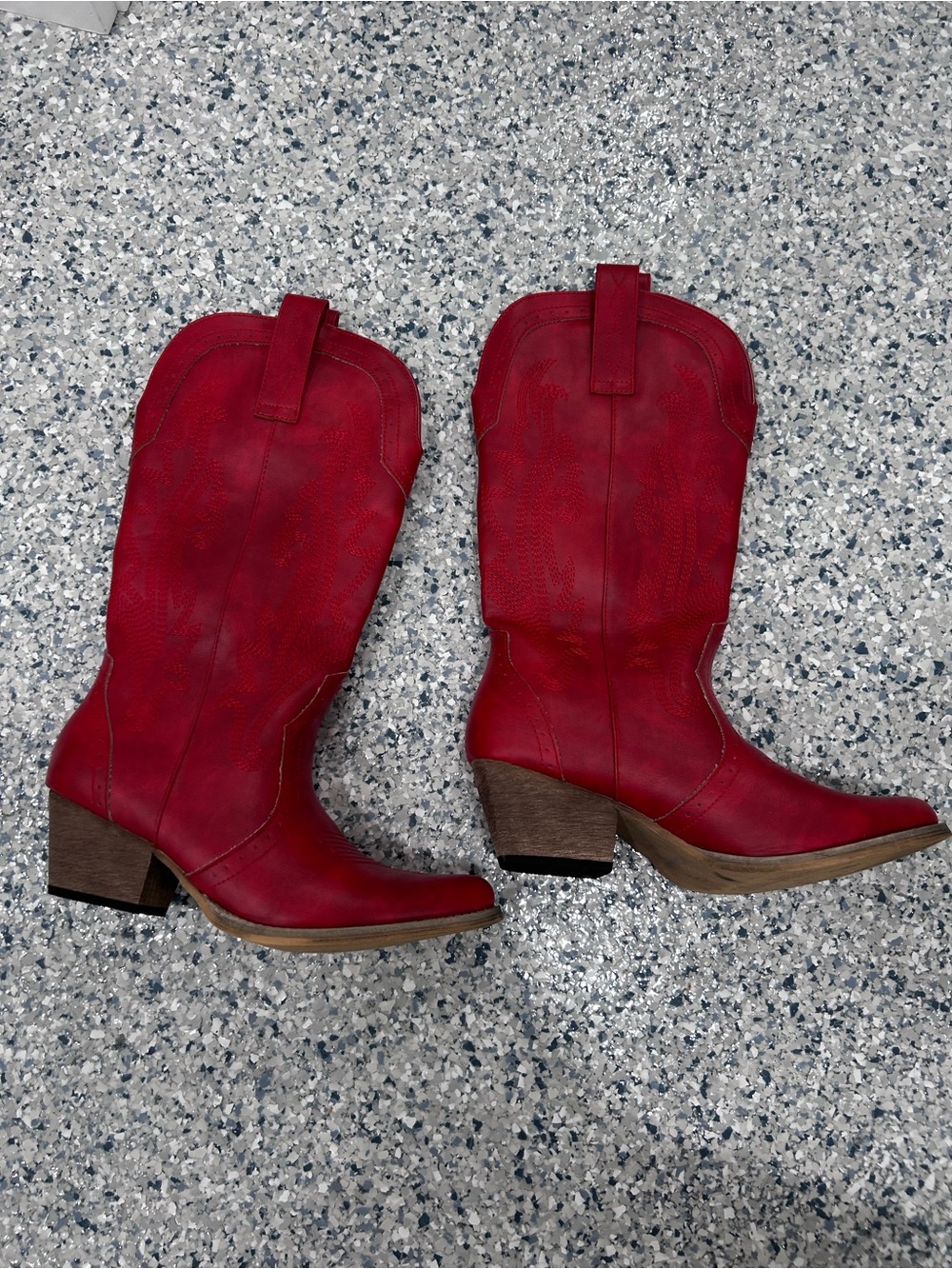 Classic Women's Red Western Heeled Boots